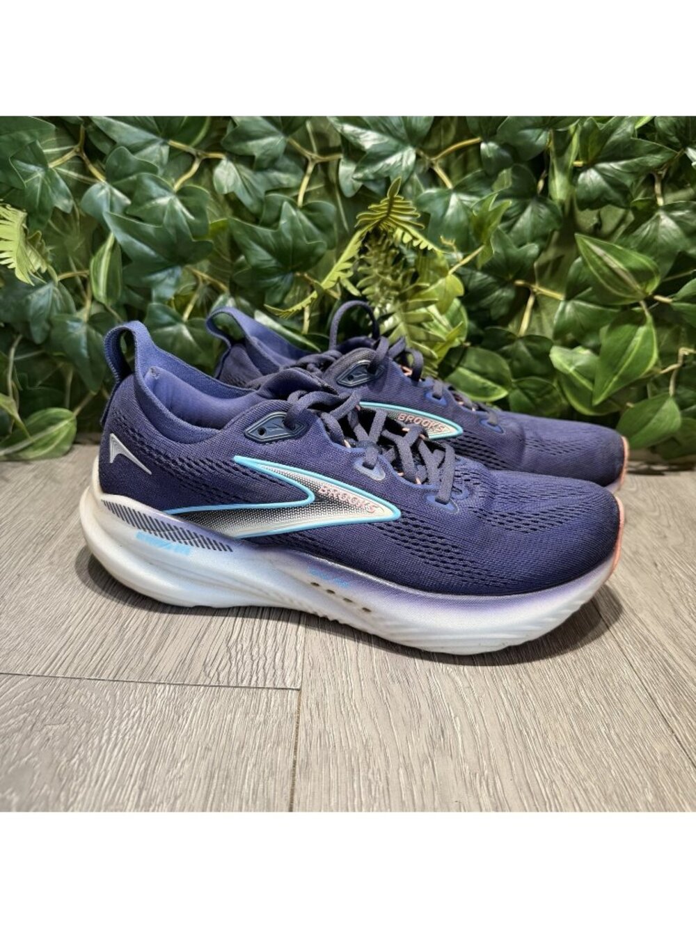 Brooks Glycerin GTS 22 1204351D429 Athletic Shoes Women 9 D Purple Mesh Running